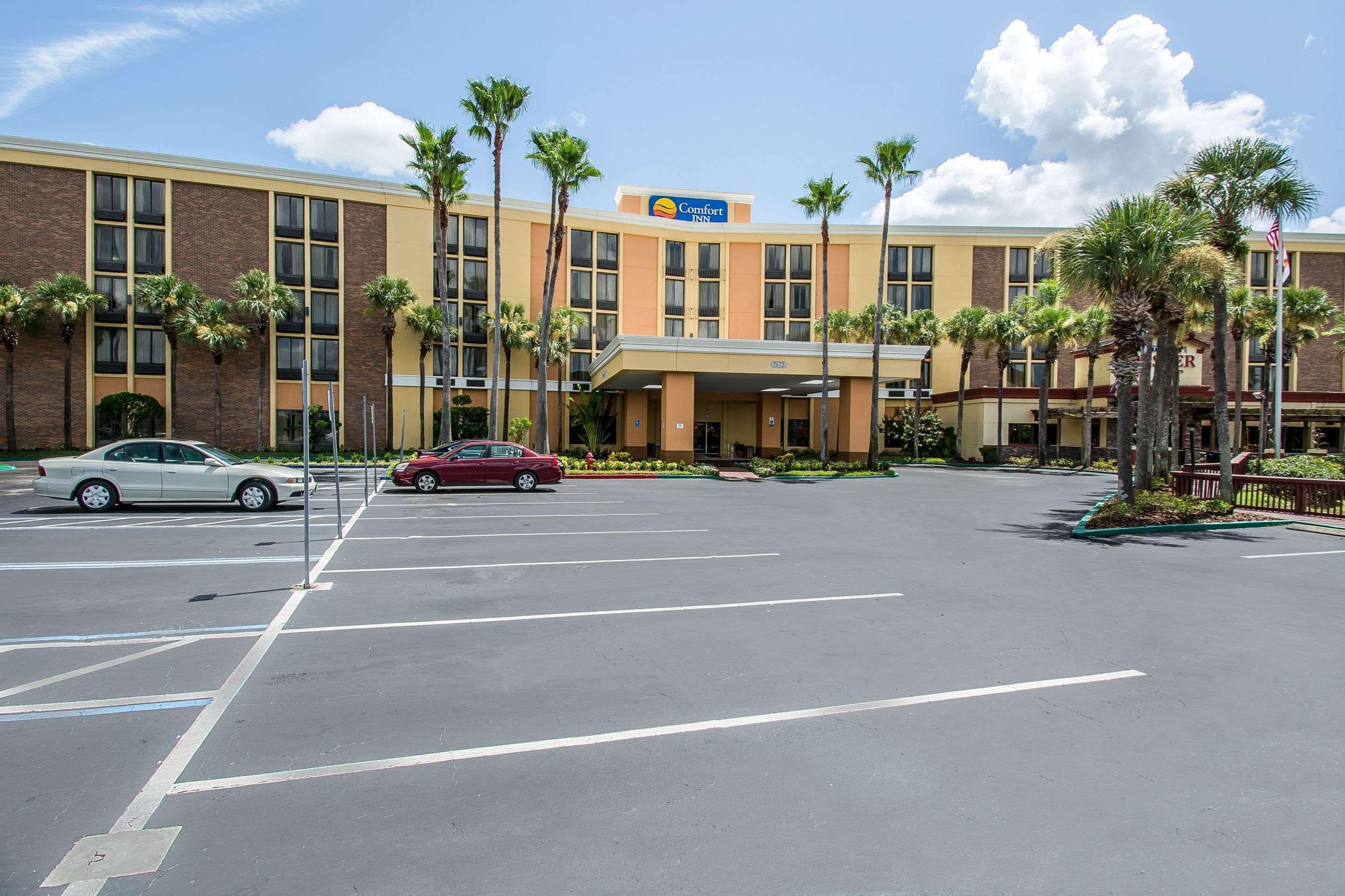 Comfort Inn & Suites Kissimmee By The Parks Four Corners Exterior foto