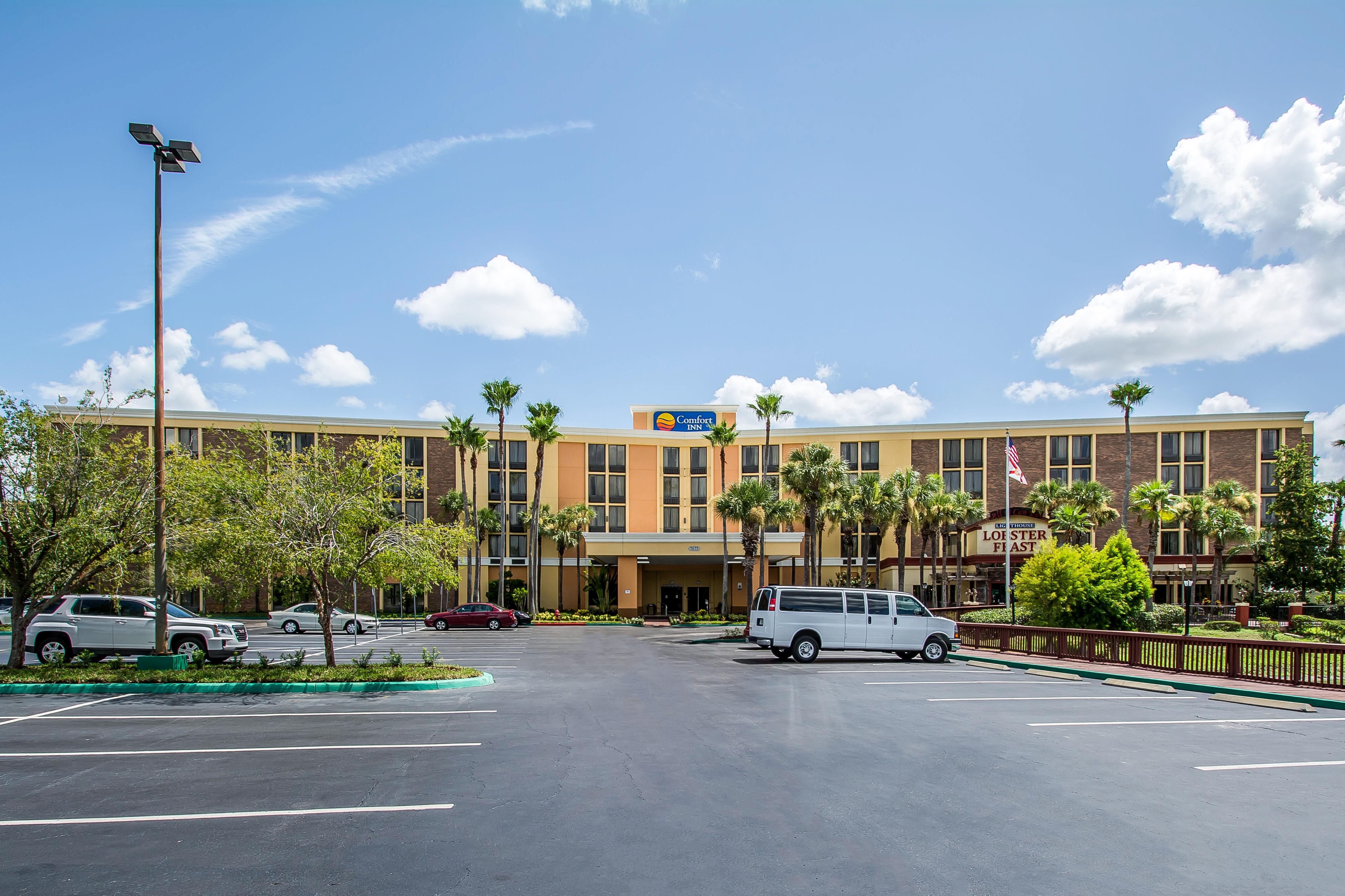 Comfort Inn & Suites Kissimmee By The Parks Four Corners Exterior foto