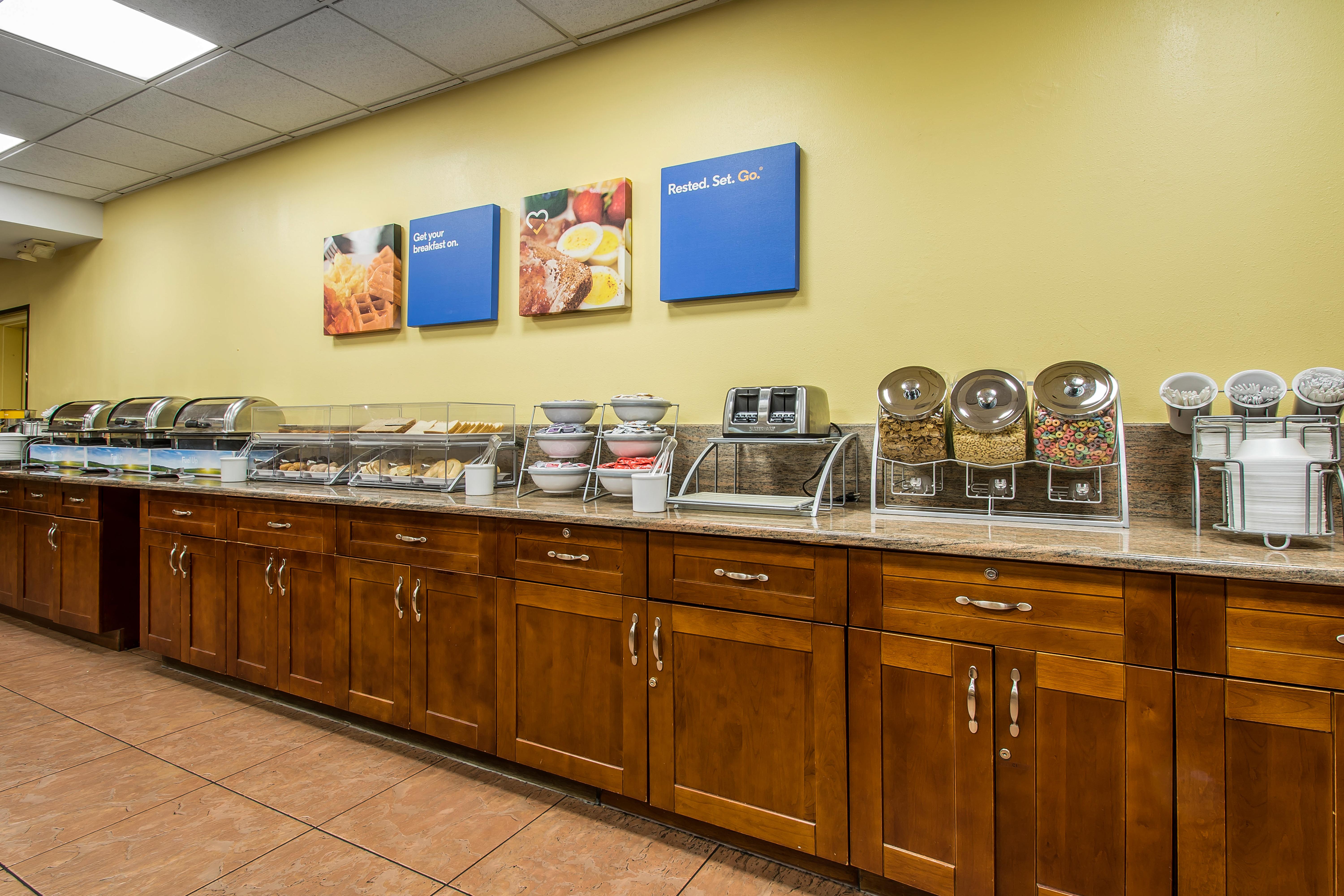 Comfort Inn & Suites Kissimmee By The Parks Four Corners Exterior foto